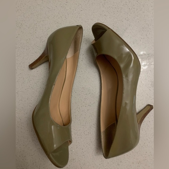 COLE HAAN Women's Lainey Air Khaki Taupe Brown Open Toe Low Heels Pumps 8.5‎ - Picture 10 of 11